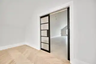 19 Queenora AvenueImage 17