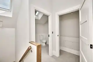 19 Queenora AvenueImage 15