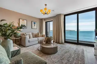 18 The PromenadeImage 6