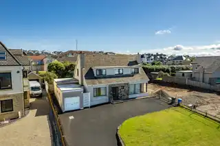 Image 1 for 75 Strand Road