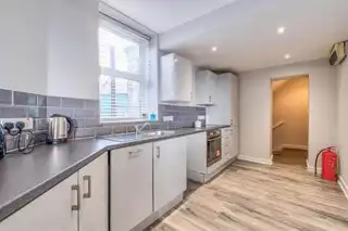 Apt 1, 2 Dunluce AvenueImage 3