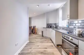 Apt 1, 2 Dunluce AvenueImage 4