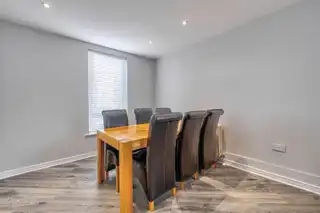 Apt 1, 2 Dunluce AvenueImage 6