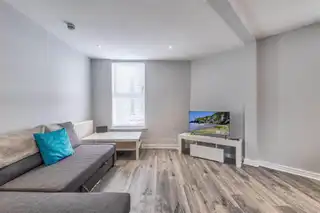 Apt 1, 2 Dunluce AvenueImage 8