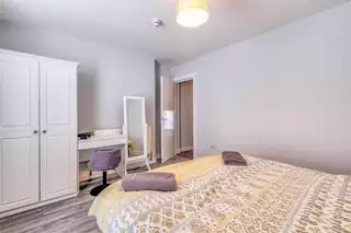 Apt 1, 2 Dunluce AvenueImage 11
