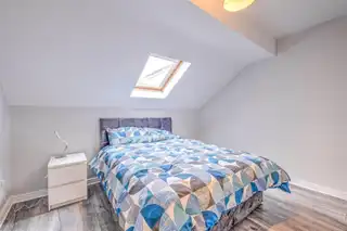 Apt 2, 2 Dunluce AvenueImage 10