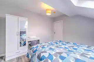 Apt 2, 2 Dunluce AvenueImage 12