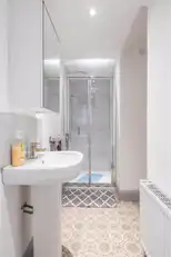 Apt 1, 75 Eglinton StreetImage 10