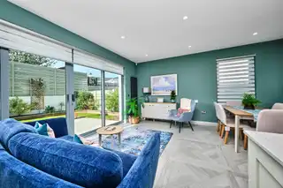 8 Nursery MewsImage 16