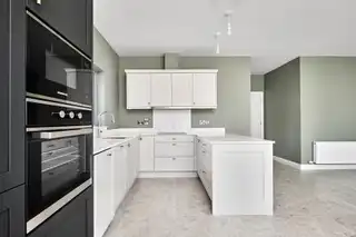 7 Nursery MewsImage 10