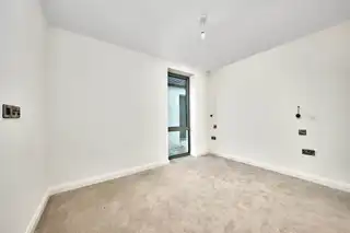 4 Nursery MewsImage 16