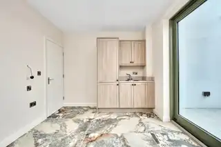 4 Nursery MewsImage 22