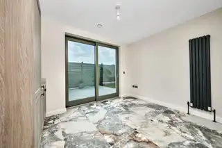 4 Nursery MewsImage 21