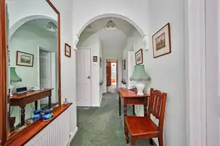 10 Lever RoadImage 5