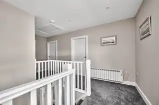 4 Millrace CourtImage 16