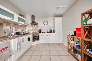 18 Montague CourtImage 7