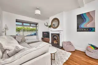 60 Nursery AvenueImage 4