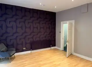 3 Units At 13 WatersideImage 4