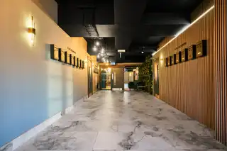 Apartment 5, 17 The PromenadeImage 2