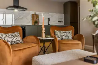 Apartment 5, 17 The PromenadeImage 13