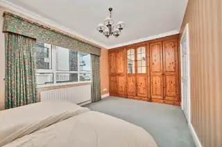 Apt 3, Flat 3, 10 The CrescentImage 21