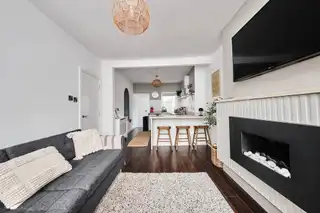 Apt 3, Apt 3, 64 Causeway StreetImage 8