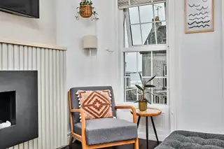 Apt 3, Apt 3, 64 Causeway StreetImage 10