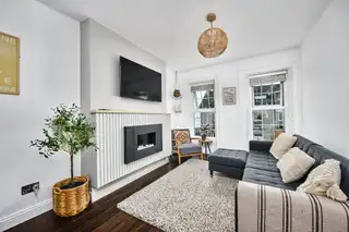 Apt 3, Apt 3, 64 Causeway StreetImage 7