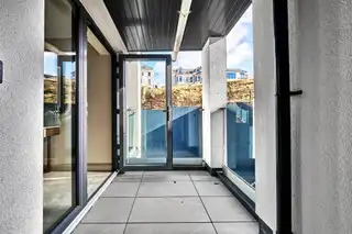 Apartment 4, 17 The PromenadeImage 21
