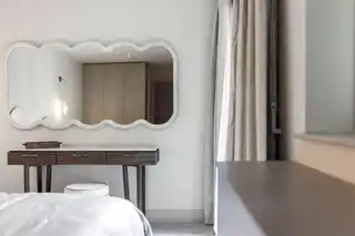 Apartment 4, 17 The PromenadeImage 19