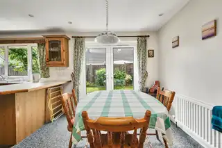 2 Aghermore GardensImage 10