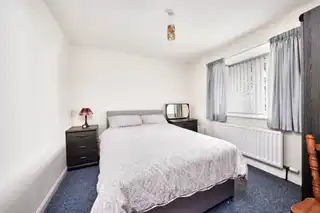 2 Aghermore GardensImage 16