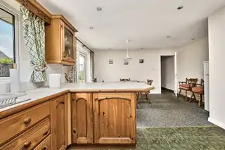 2 Aghermore GardensImage 9
