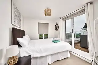 12 Atlantic ViewImage 21