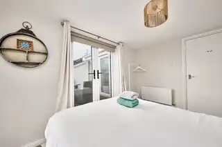 12 Atlantic ViewImage 27