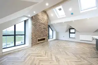 Apt 3, 37 WestImage 2