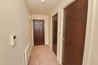 37 Custom House ResidenceImage 17