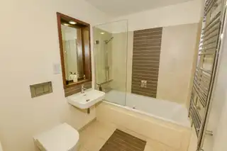37 Custom House ResidenceImage 16