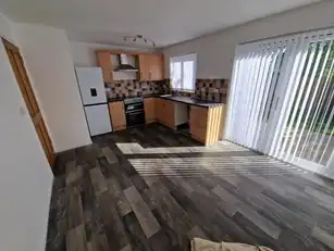 28 Castle AvenueImage 6