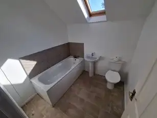 28 Castle AvenueImage 15