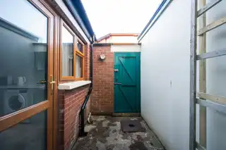 43 Windsor DriveImage 16