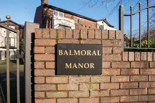 Apt 8 Balmoral ManorImage 2