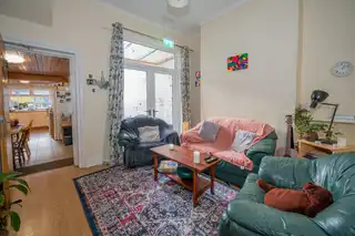 17 University AvenueImage 3