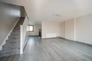 37 Black Mountain WalkImage 3