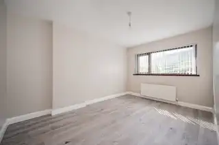 37 Black Mountain WalkImage 9