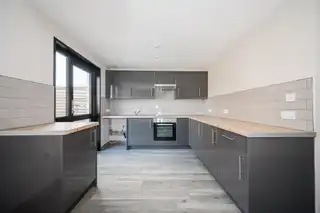 37 Black Mountain WalkImage 6