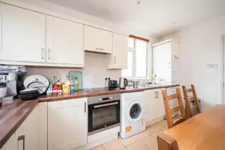 60 Wellesley AvenueImage 6