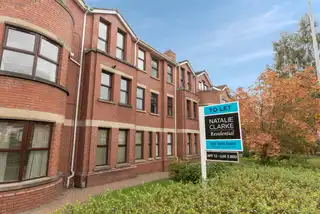 Apt 12 Myrtlefield ManorImage 2