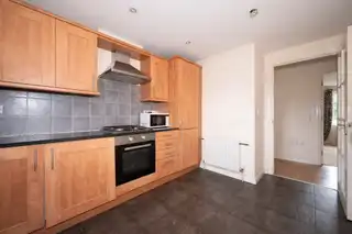 Apt 6 Elm HouseImage 12
