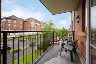 Apt 6 Elm HouseImage 8